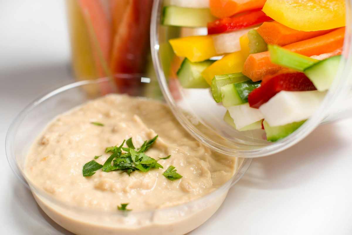 Hummus with Carrot